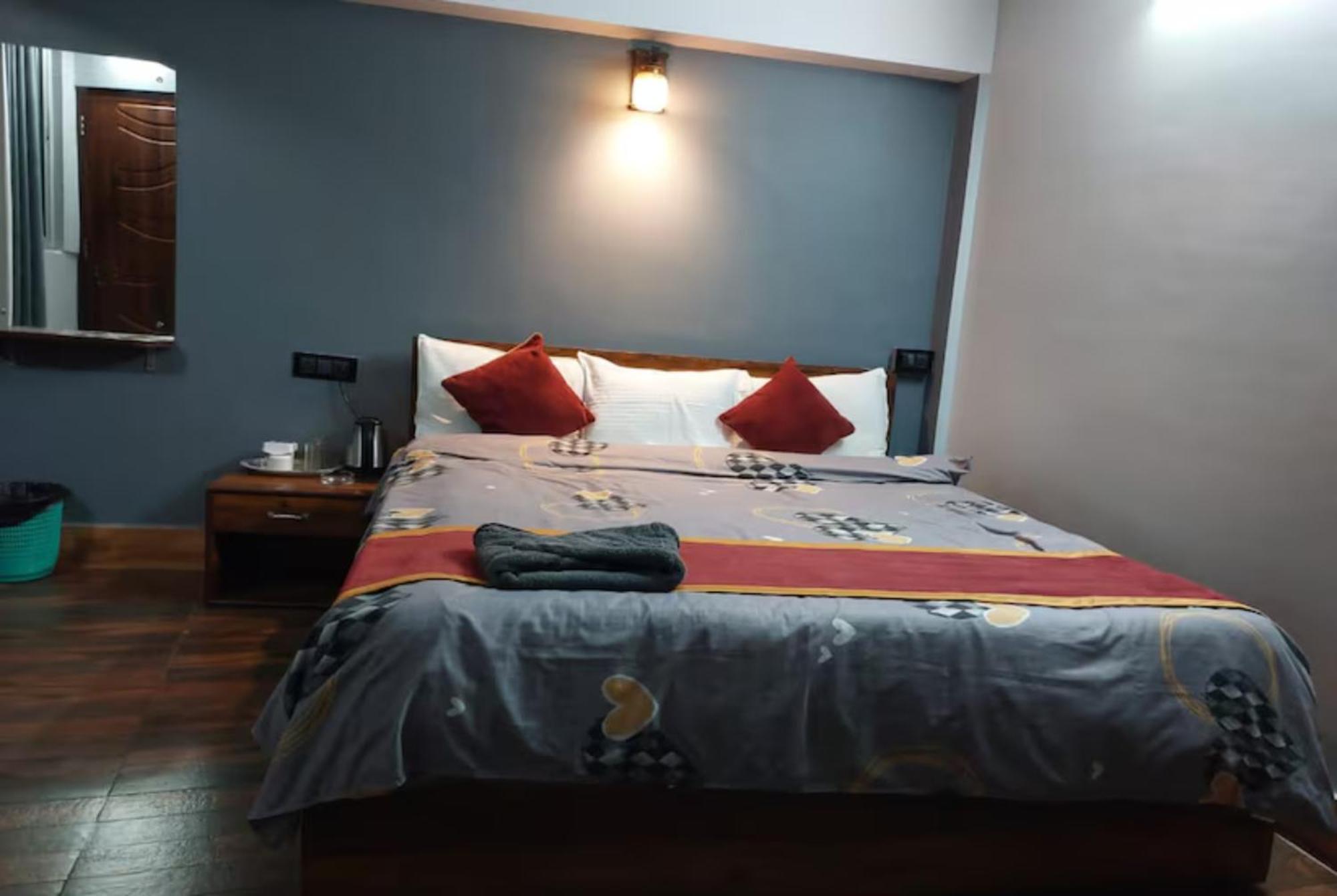 Hotel Pitstop Darjeeling - Excellent Service Recommended & Couple Friendly Extérieur photo