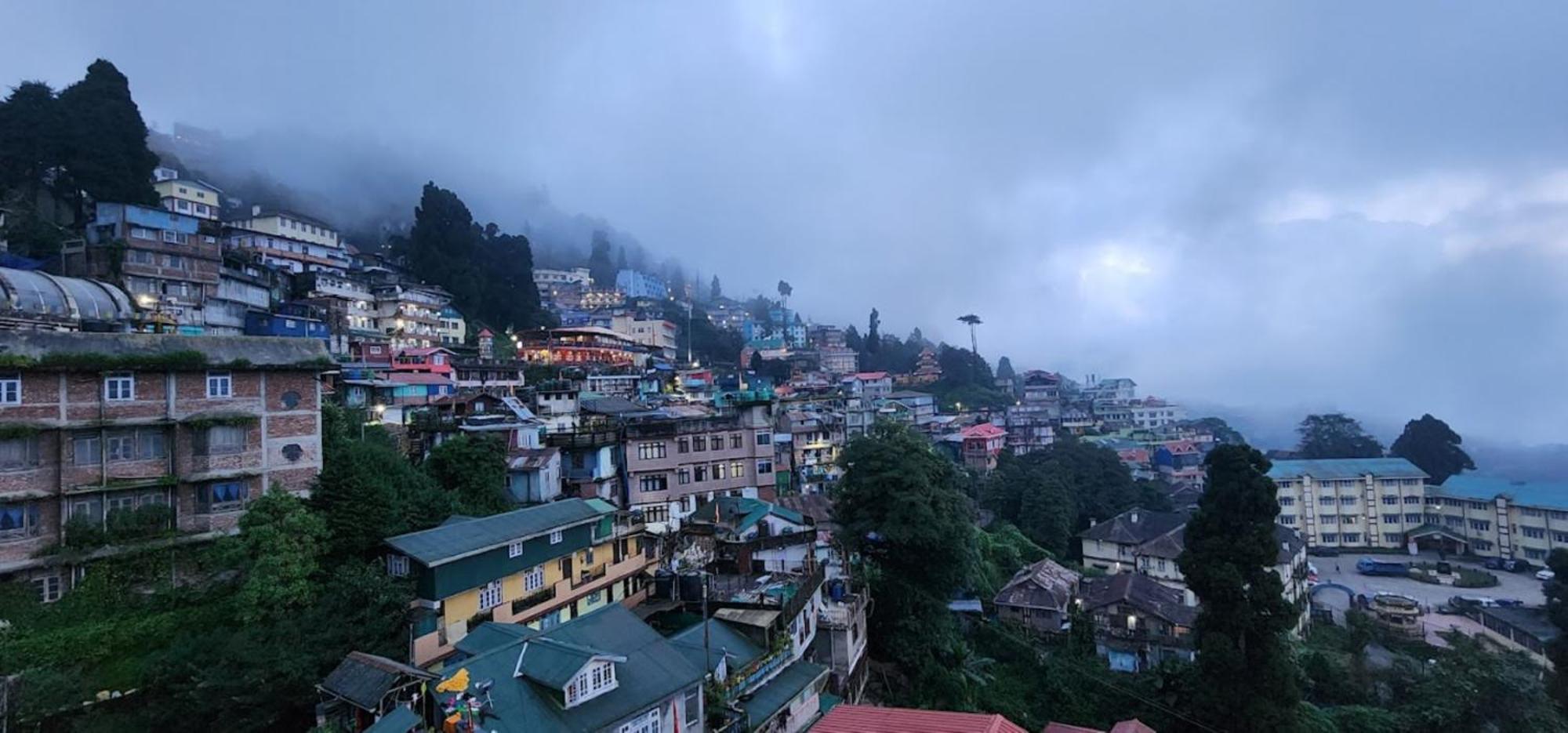 Hotel Pitstop Darjeeling - Excellent Service Recommended & Couple Friendly Extérieur photo